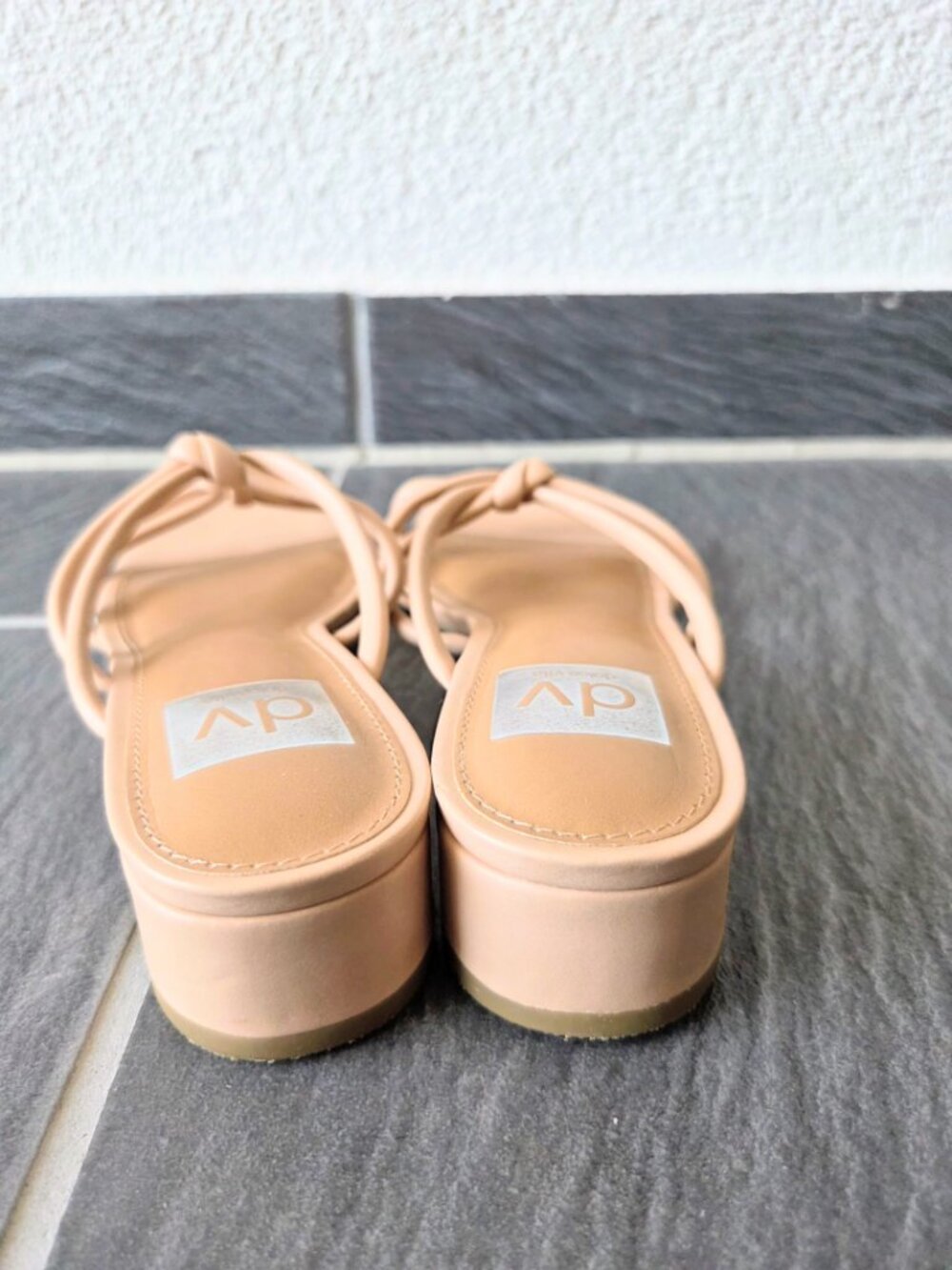 DV by Dolce Vita Blush Nude Wisteria Double Knotted Band Slide Sandals 6.5 - Picture 5 of 8